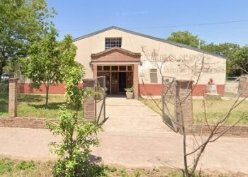 Menor de 14 atacó con elemento punzante a una alumna del 99