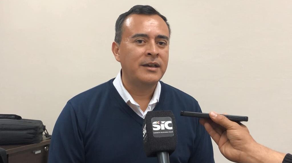 Bajo acatamiento al paro docente y anuncios para la educación en Las Breñas