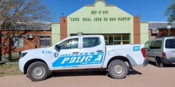 Cumplía “tareas comunitarias” en escuela y terminó robando