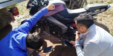 Policía recupera una Rouser “OKm” robada en Villa Ángela