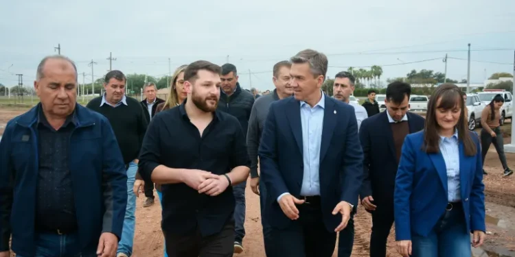 Inauguró “Agroservicios Bru y Ka SRL”