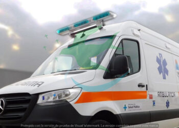 Joven grave tras caer de su moto por un derrape