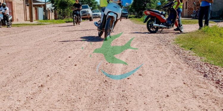 3 ocupantes de una moto con lesiones al caer de la misma