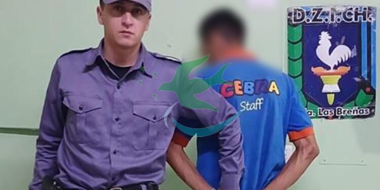 Sustrajo el celular del amigo de quien le brindaba alojamiento