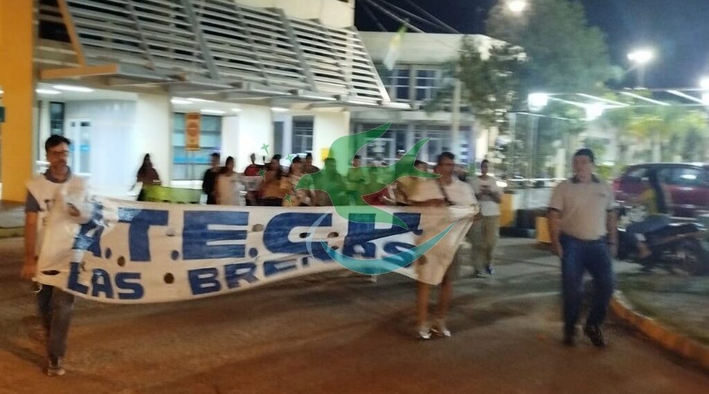 Nueva marcha docente en Las Breñas