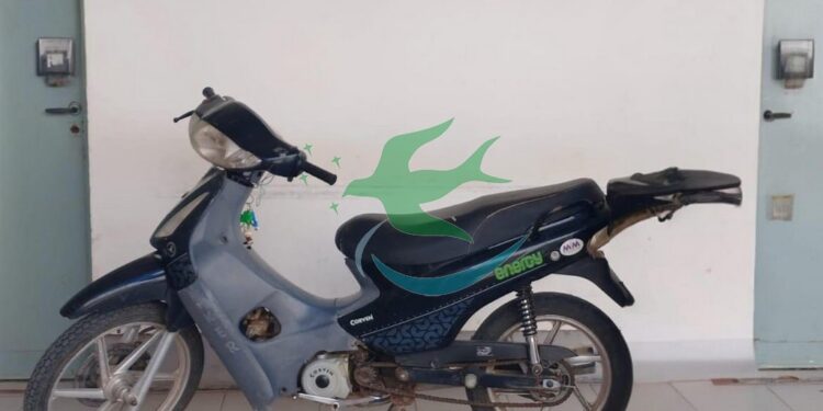 Fue aprehendido porque se llevó la moto de su ex pareja