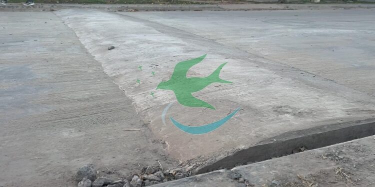 Falleció joven que cayera al pasar “lomo de burro”