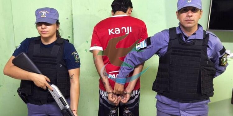 Un joven herido con una “tumbera” y un detenido