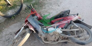 Siniestro vial con una joven trasladada al hospital