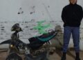 Rápido despliegue policial permitió recuperar una motocicleta desarmada en una vivienda abandonada