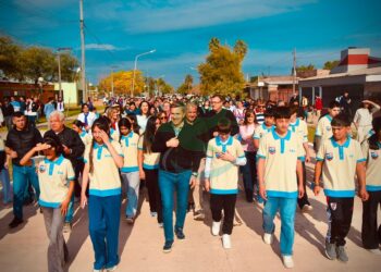 Las Breñas celebra su 105° aniversario con la inauguración de nuevas cuadras de pavimento urbano