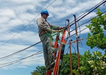Fuerte viento provocó un apagón general en Las Breñas
