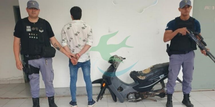 Policía breñense recupera moto robada