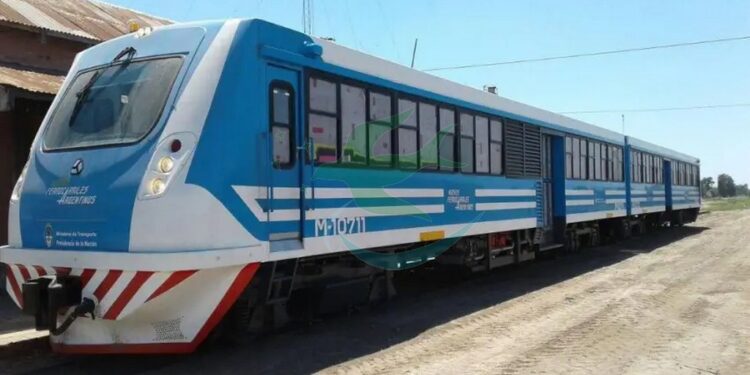 Retoma el servicio del tren SEFECHA